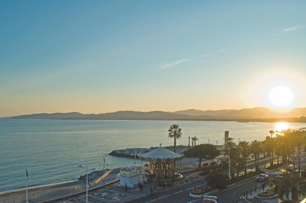 Excelsior Hotel Saint-Raphael  Luaran gambar