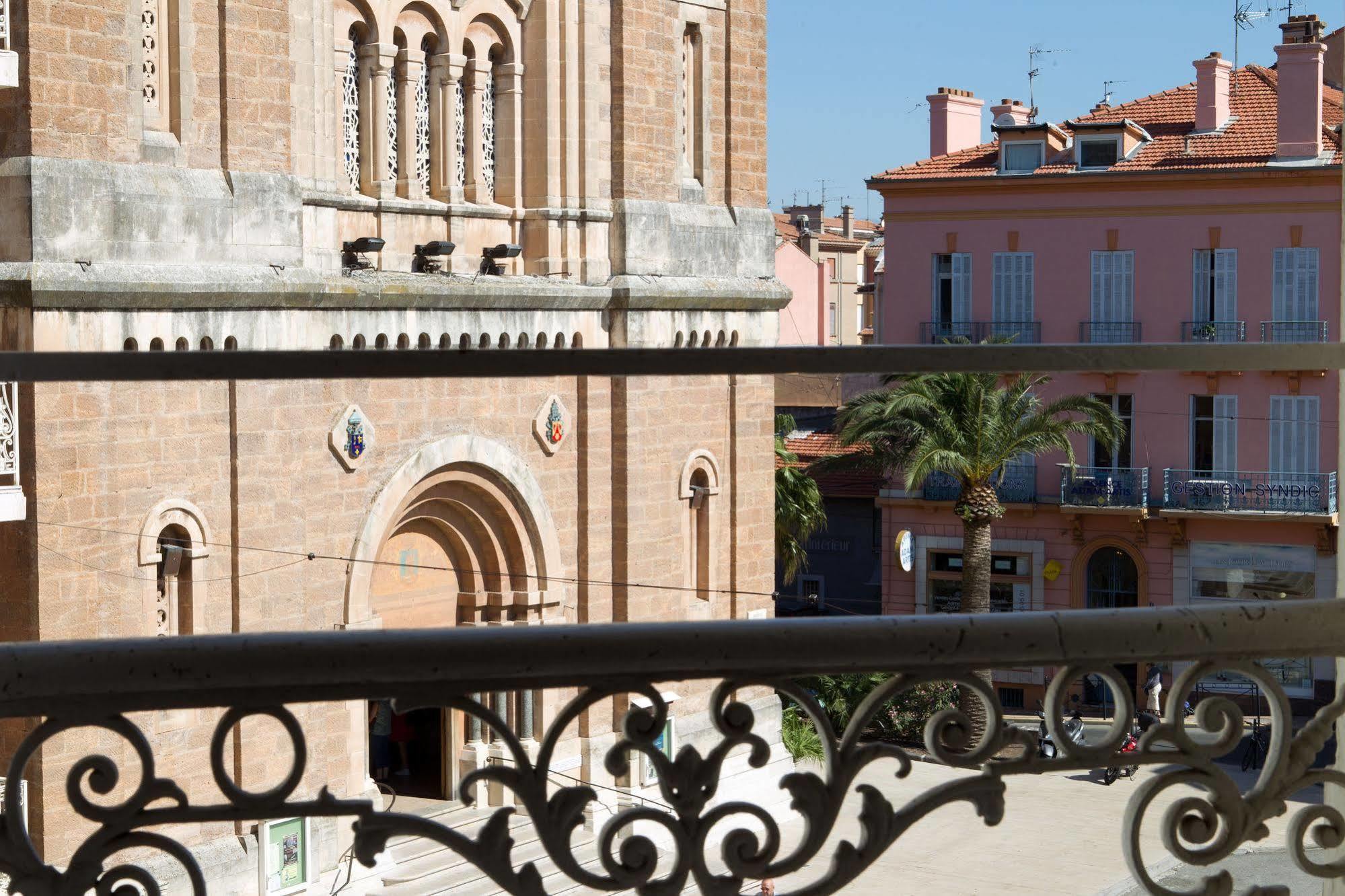Excelsior Hotel Saint-Raphael  Luaran gambar